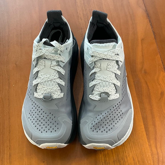 Altra Olympus 6 Sample - Picture 4 of 5